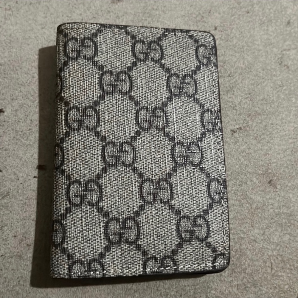 Gucci cardholder GGmonogram NWT
